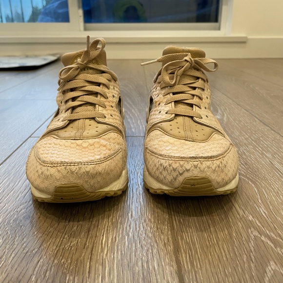 Nike Air Huarache Snake Print Sneakers Size 8.5 - Picture 11 of 11